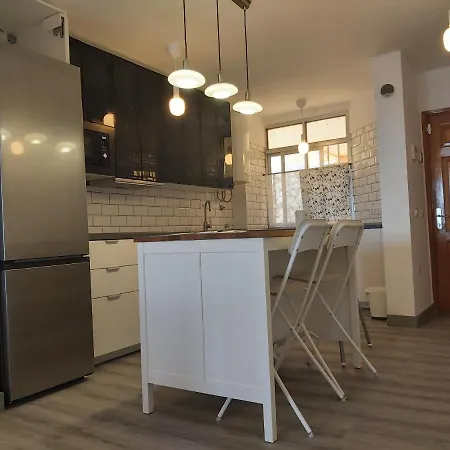 Piso, Recien Reformado, Garaje, Playa Cerca Apartmán *